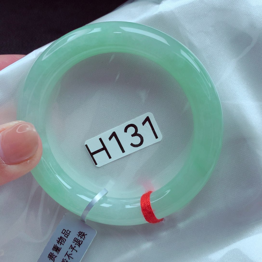 翡翠手镯未镶嵌手镯88
