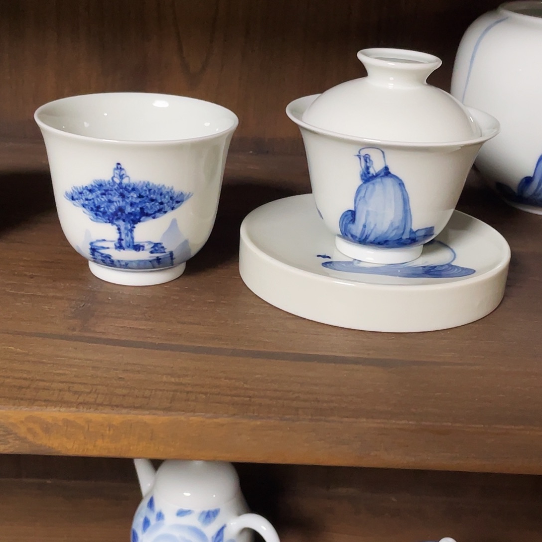 青花达摩、山水小杯