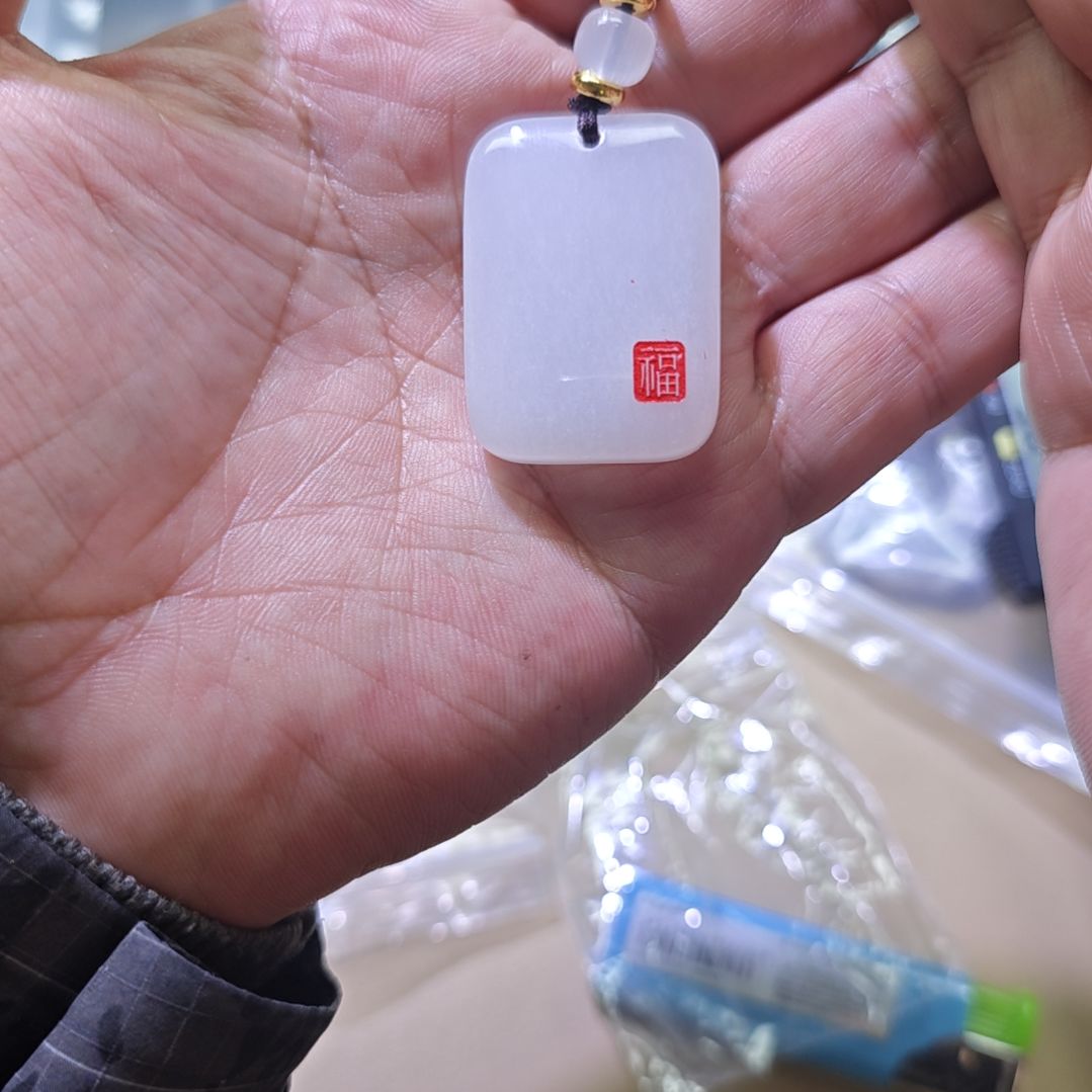 翡翠颈饰未镶嵌哥哥哥哥哥哥哥