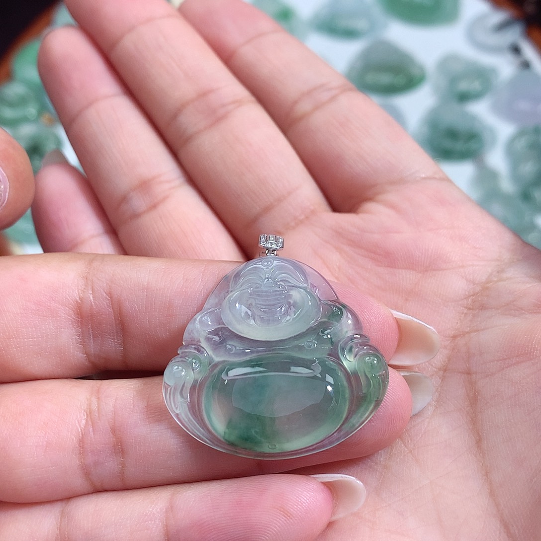 颈饰未镶嵌翡翠佛公