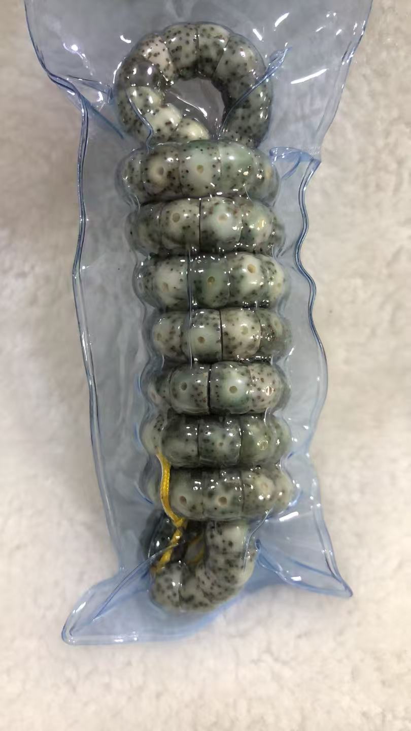 荣耀  糯冰石玉猪大肠108-9mm星月菩提