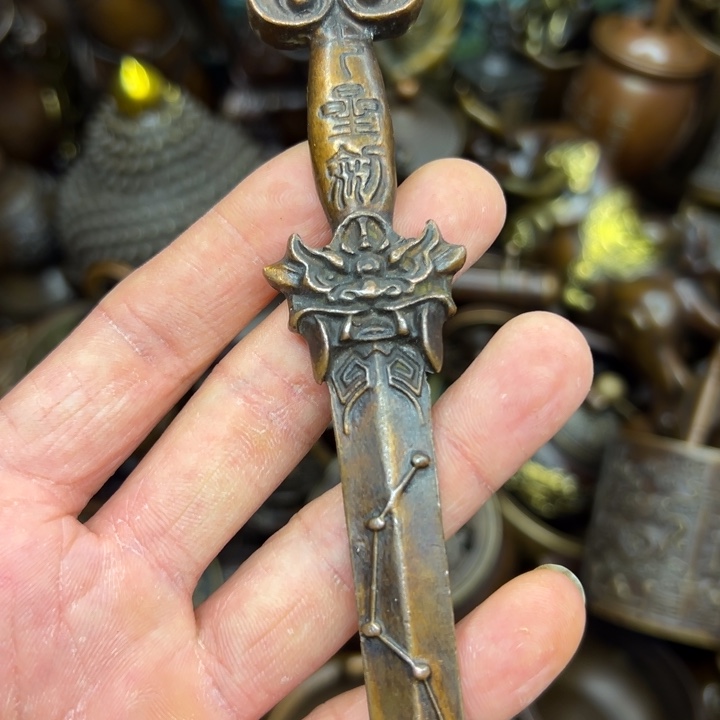 专属定制精美铜摆件