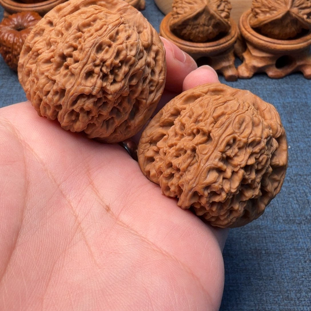 猴头核桃把件2***！南疆石46尺寸009