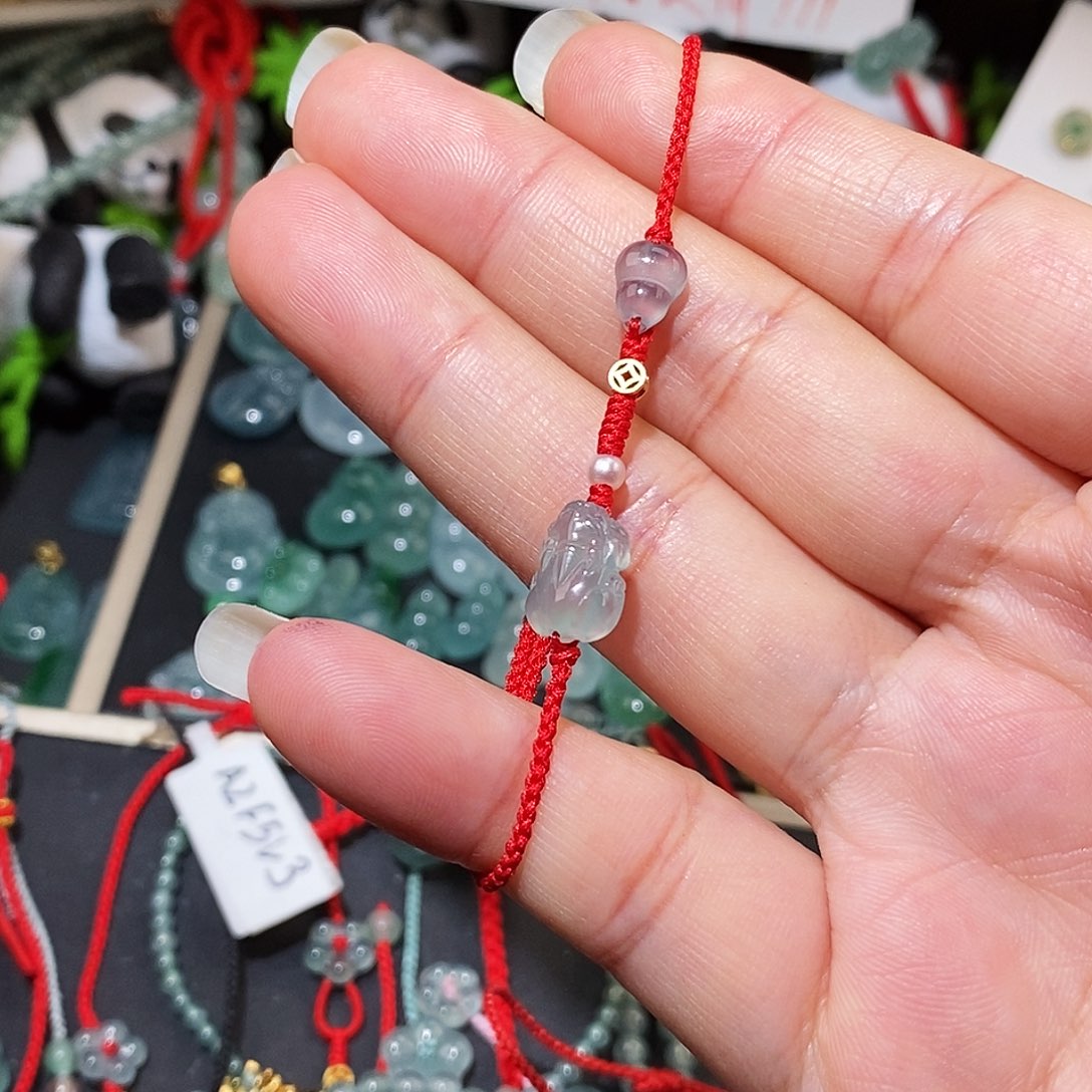 宁***司翡翠未镶嵌颈饰冰种貔貅葫芦红绳15可调节