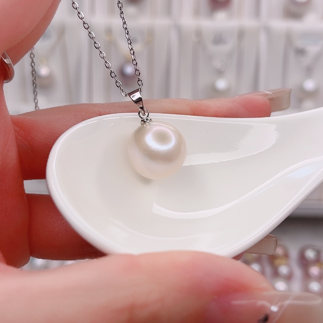 颈饰淡水珍珠未镶嵌