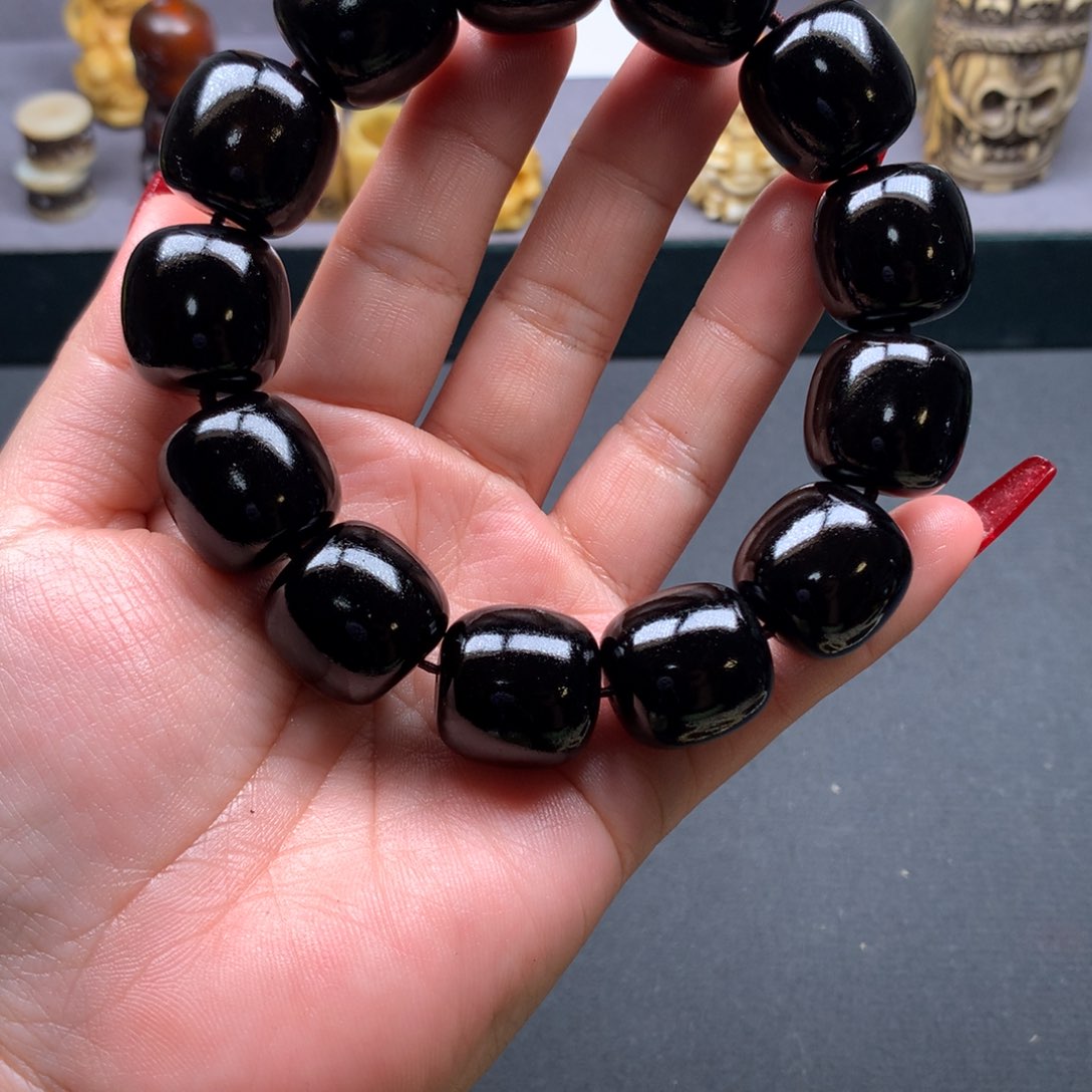 驼骨把件好看驴踢