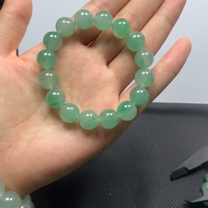 石英质玉手串未镶嵌