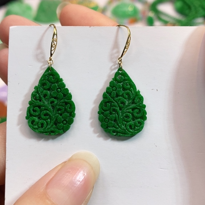 颈饰未镶嵌翡翠吊坠