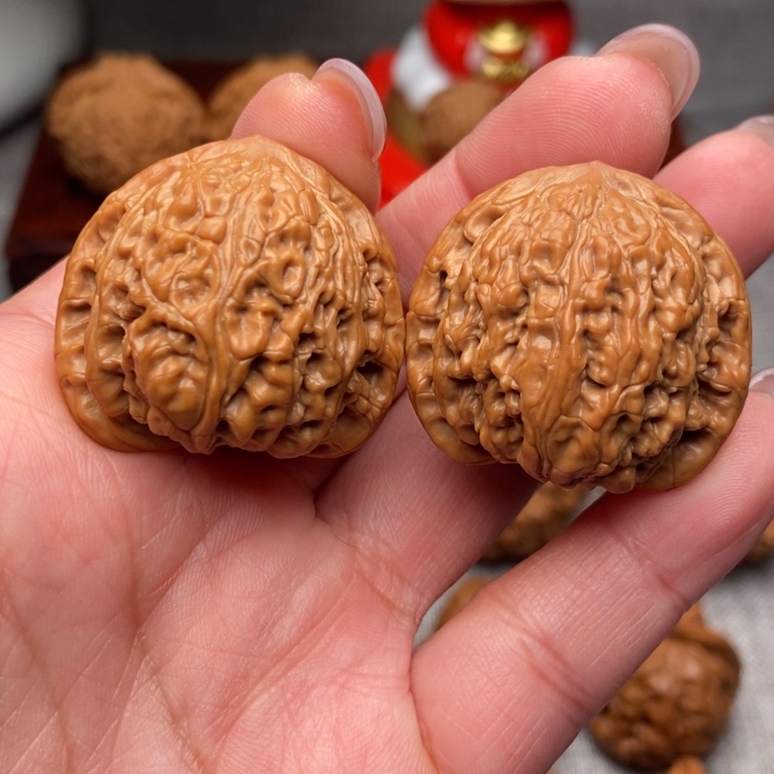 把件文玩核桃承德密纹红宝石34全品