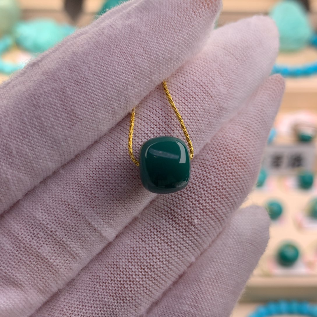 绿松石珠宝奇石未镶嵌10×8.8