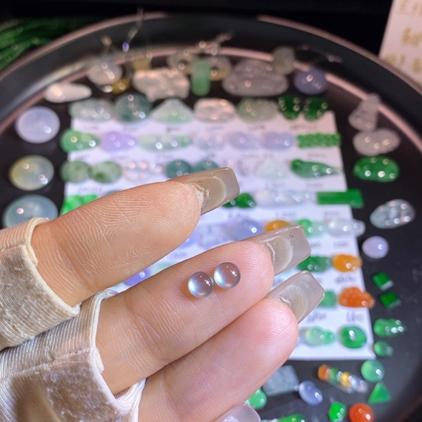 【闪购商品】翡翠挂件未镶嵌蛋面