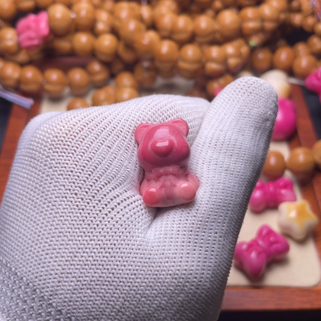 吊坠猴头核桃甜****猴头配饰粉色小熊