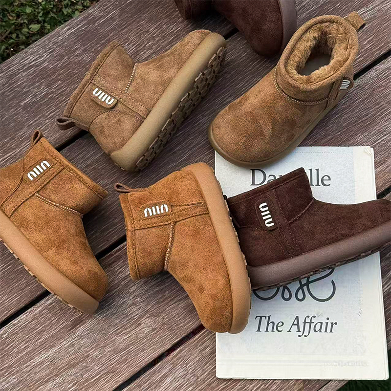 儿童雪地靴2025冬季新款女童加绒保暖勃肯棉鞋男童防滑大棉短靴子