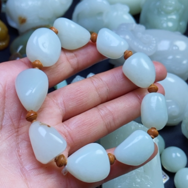 【闪购商品】和田玉颈饰未镶嵌