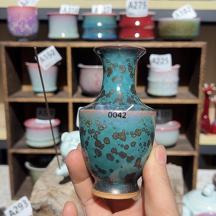 钧瓷瓶子钧瓷杯子