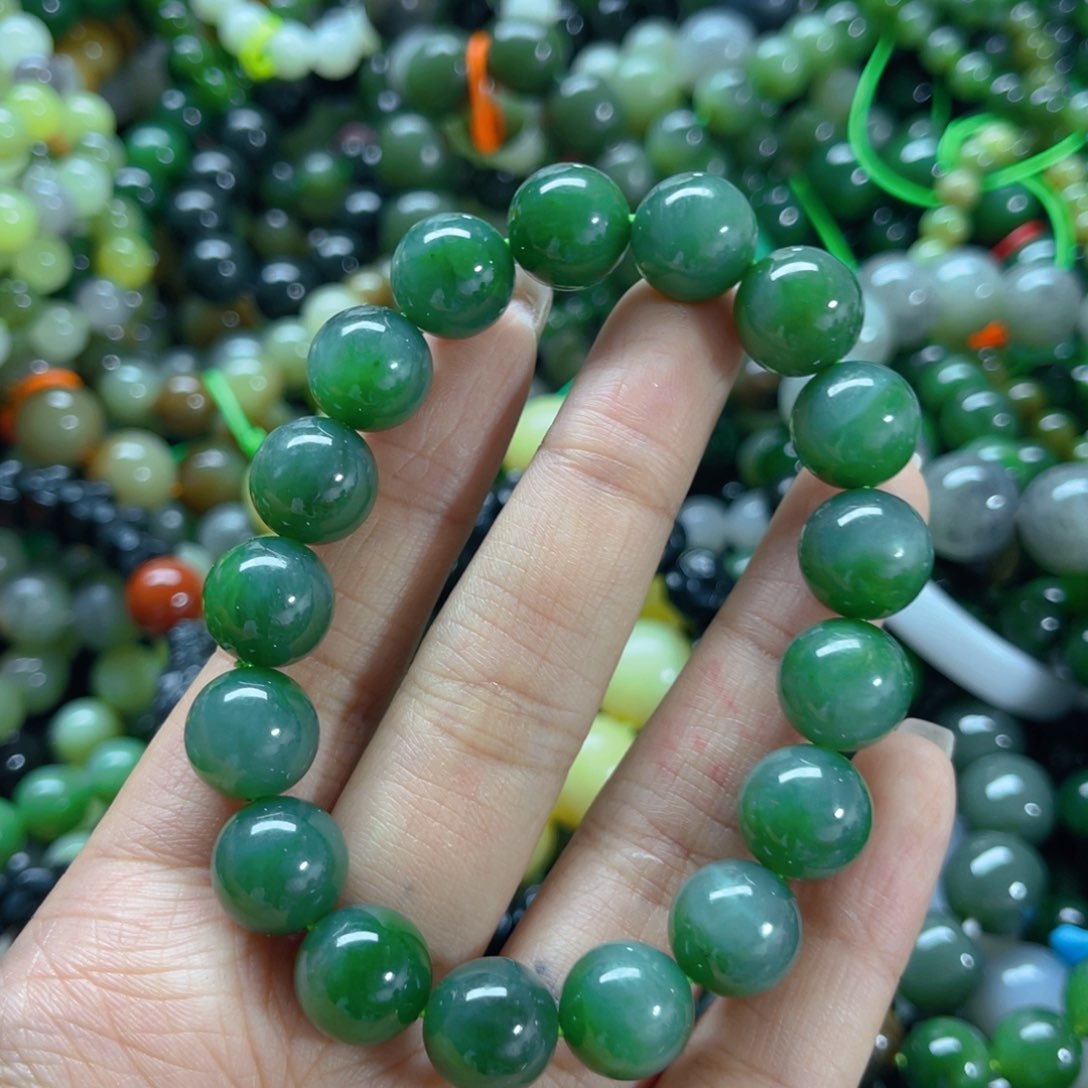 手链未镶嵌和田玉