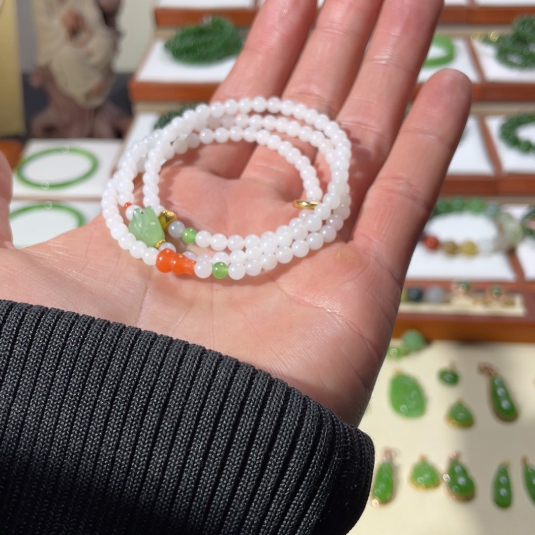 和田玉手链18K金镶嵌