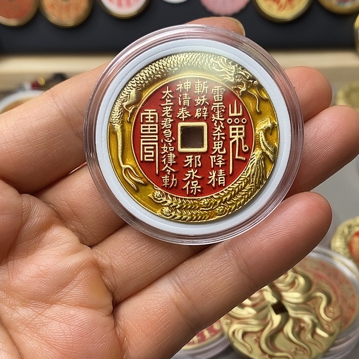 w***t铜现代仿制工艺文创铜币 