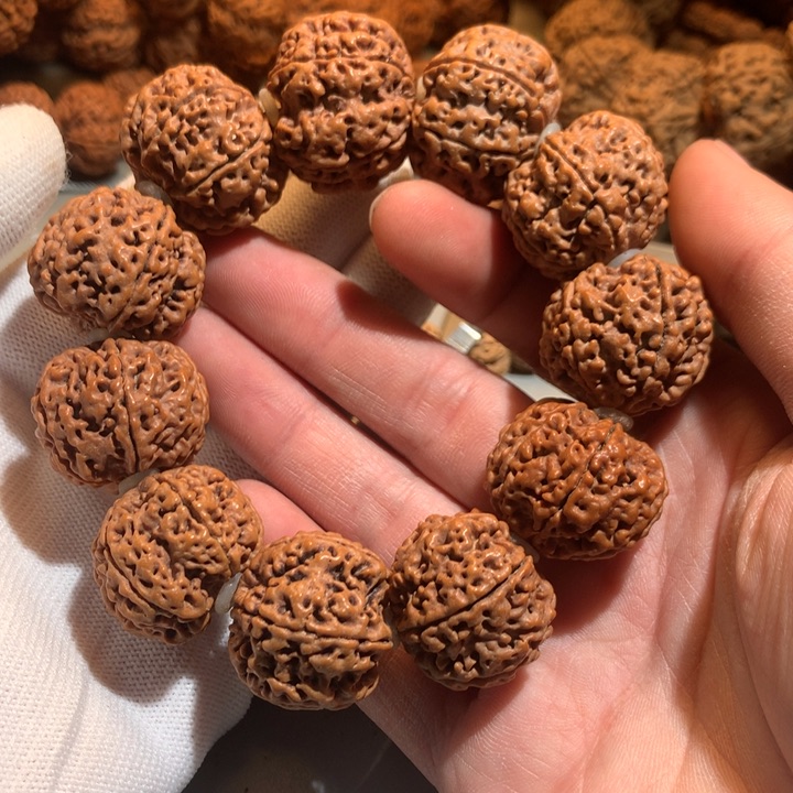 金刚菩提手串26尺寸六瓣