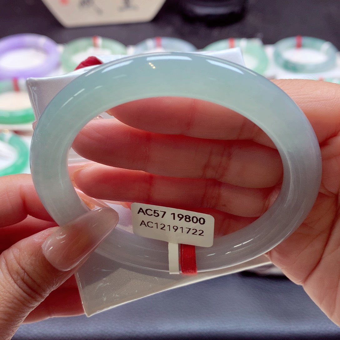 翡翠手镯未镶嵌精致圆条57.5（15号）89