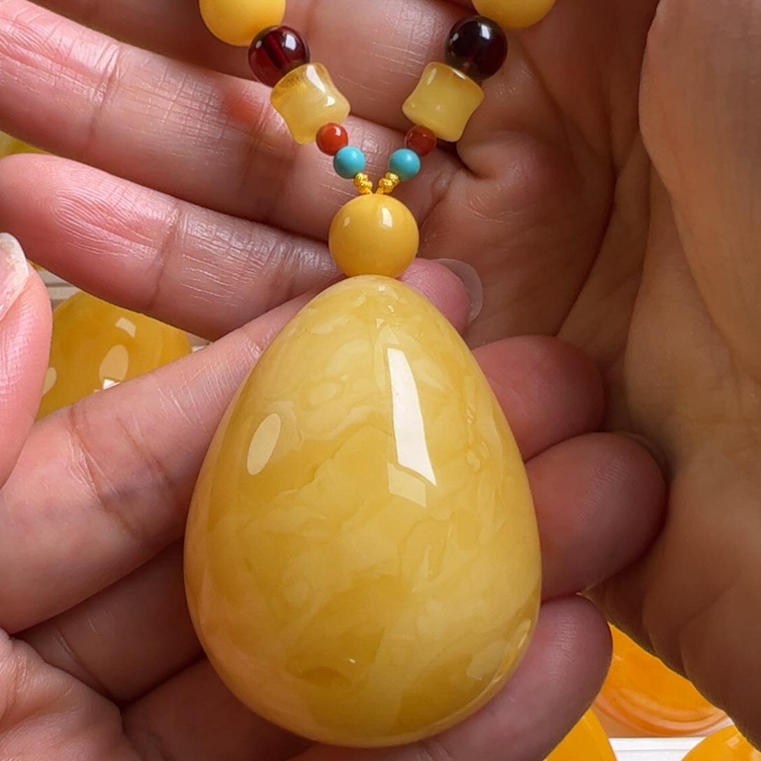 蜜蜡毛衣链未镶嵌无优化