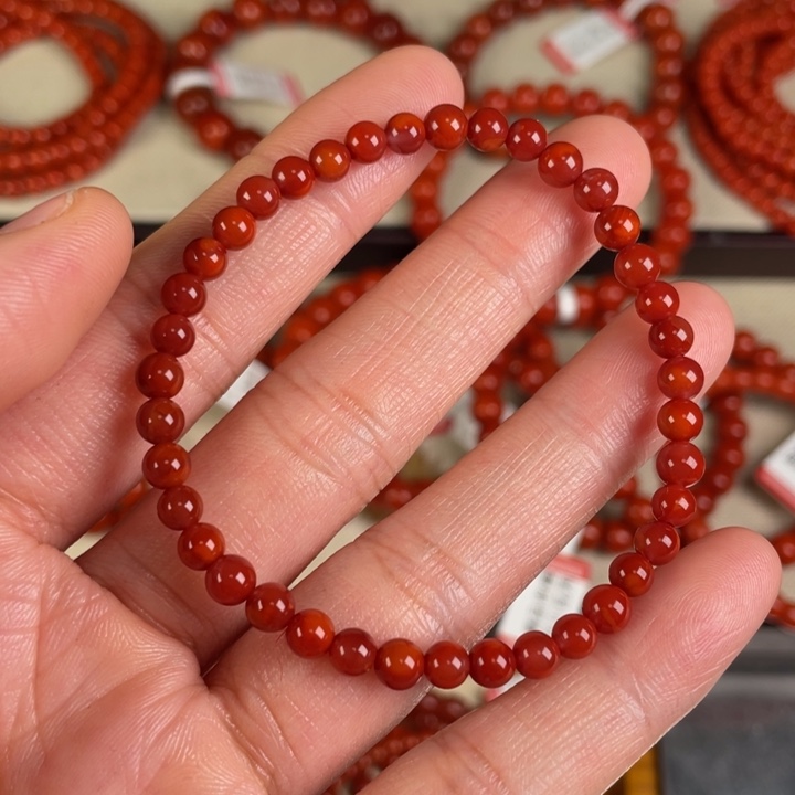 南红玛瑙手链未镶嵌