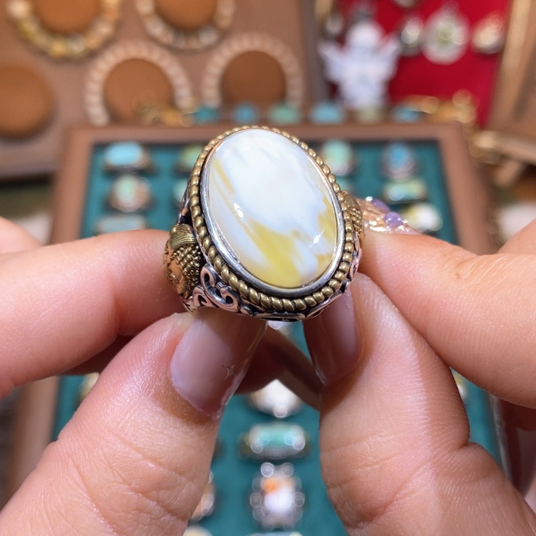 琥珀戒指银S925镶嵌?****戒指