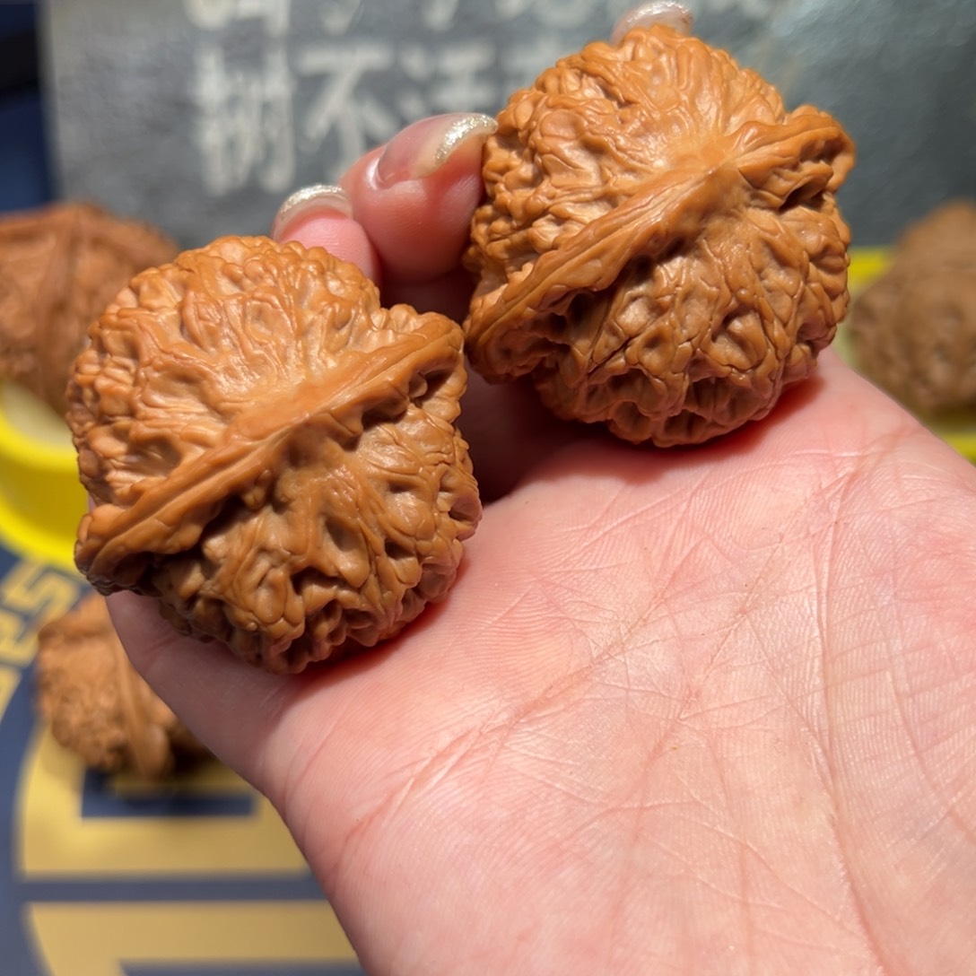 文玩核桃把件龙脉元宝43