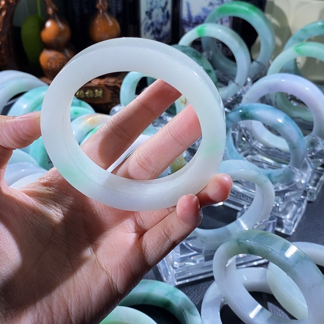 未镶嵌58定制翡翠用****5