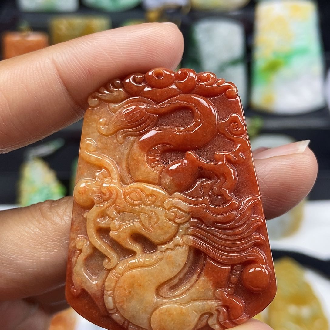 翡翠颈饰未镶嵌天然缅甸翡翠一物一证