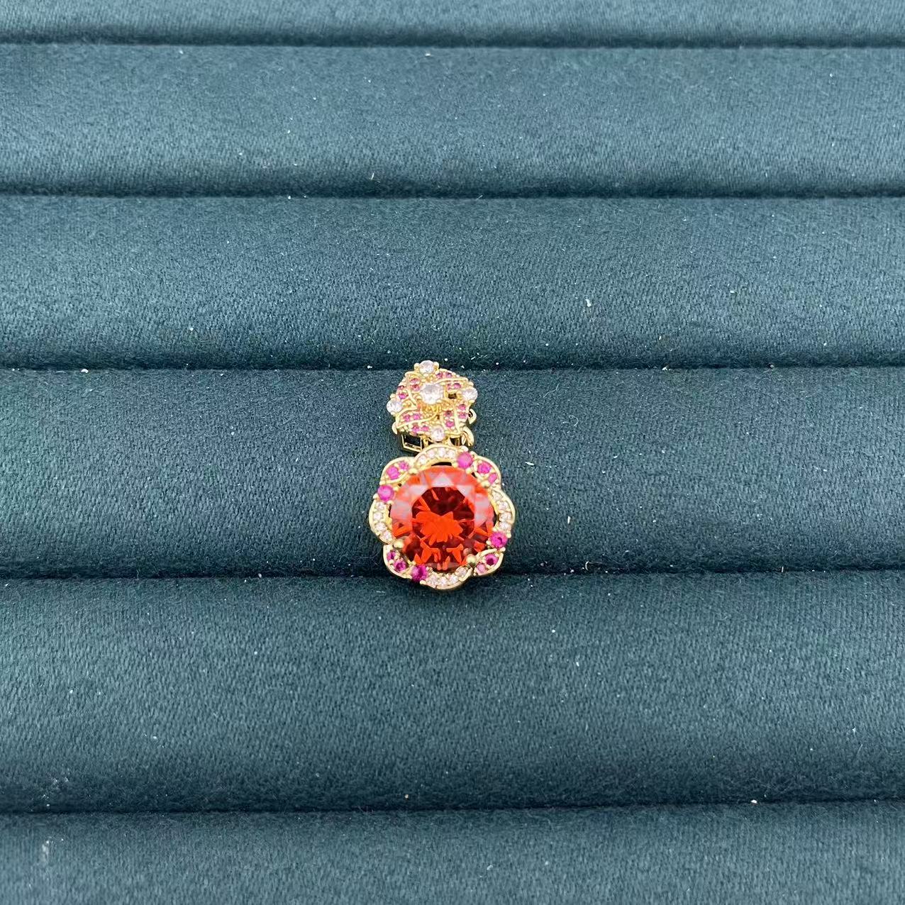  【阿杰甄选】轻奢高端设计吊坠ML152