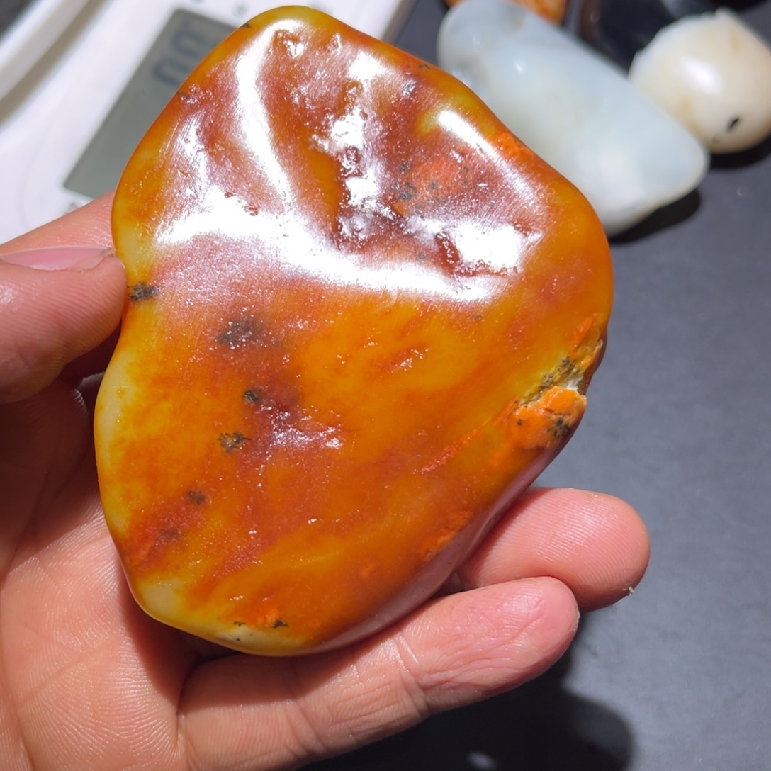 和田玉未镶嵌珠宝奇石