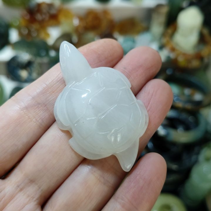 朱***语岫玉未镶嵌手把件款式