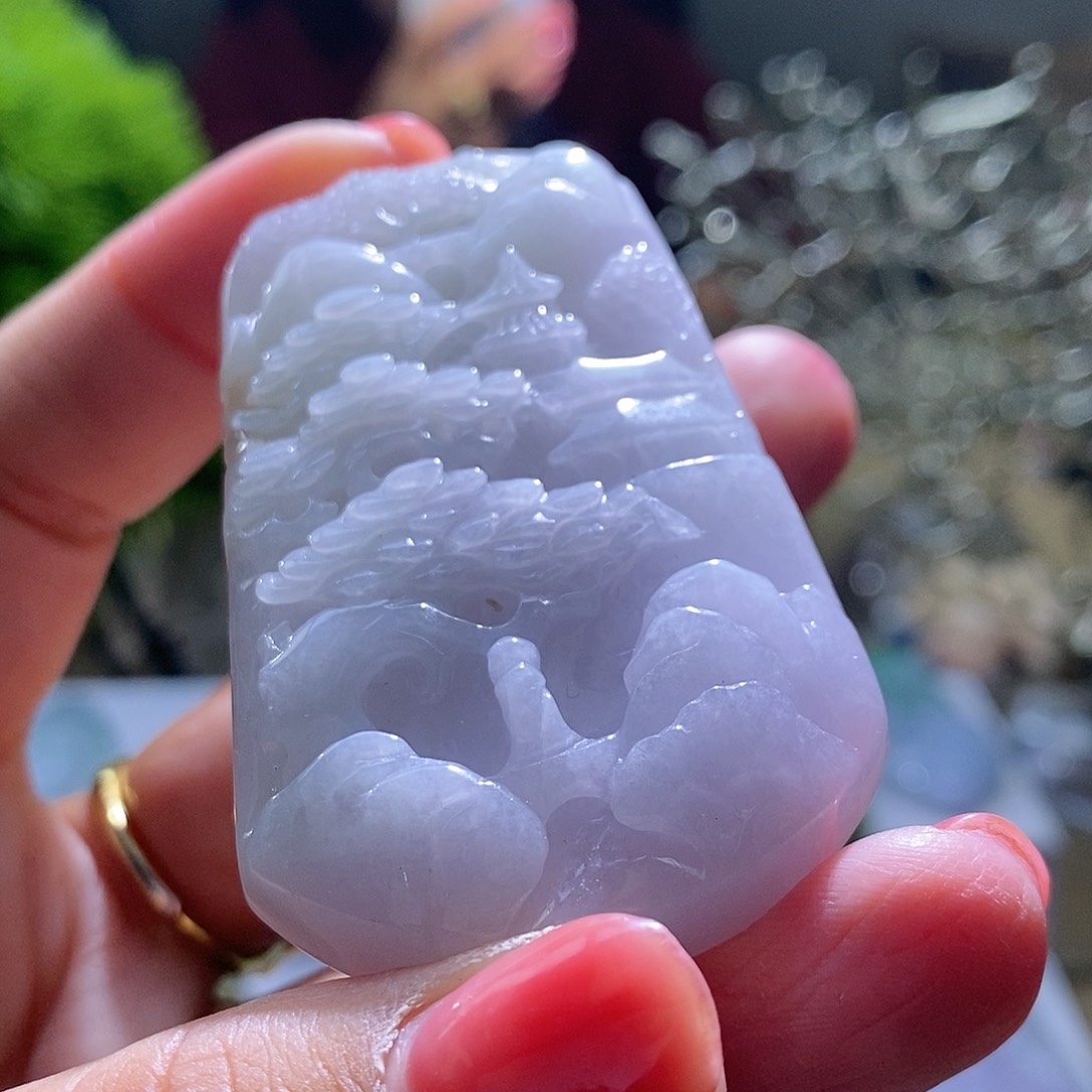 【闪购商品】翡翠颈饰未镶嵌山水