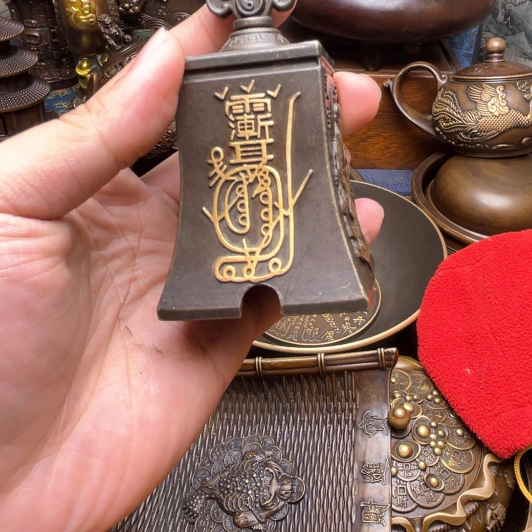 精美铜器点击下单