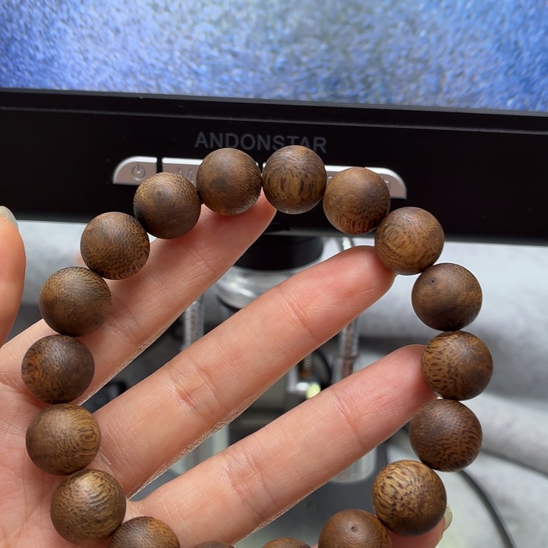 手串沉香尖峰岭圆珠9.0g，多样性发一