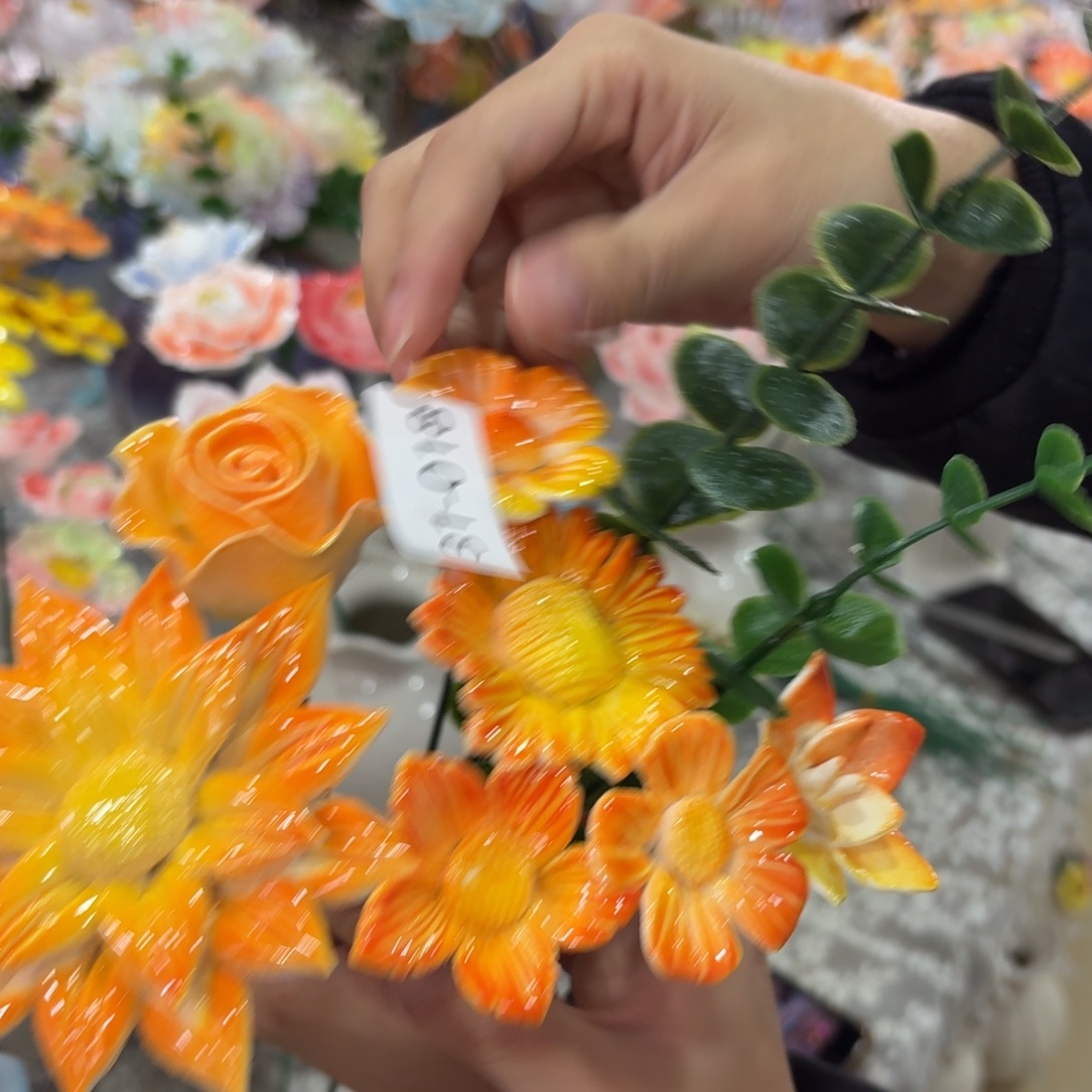 3118 陶瓷花拍满20元发货，爱退款拉黑