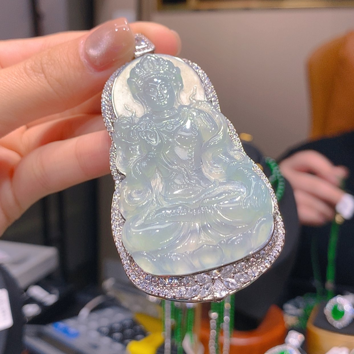 【闪购商品】翡翠颈饰未镶嵌7柒姐