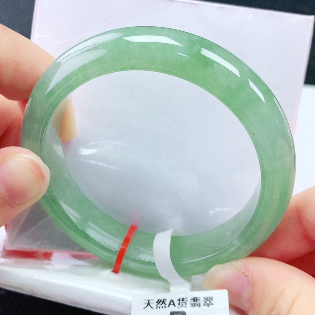 未镶嵌手镯翡翠56圈