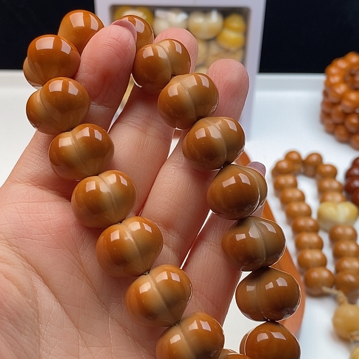 顺****吊坠猴头核桃猴头