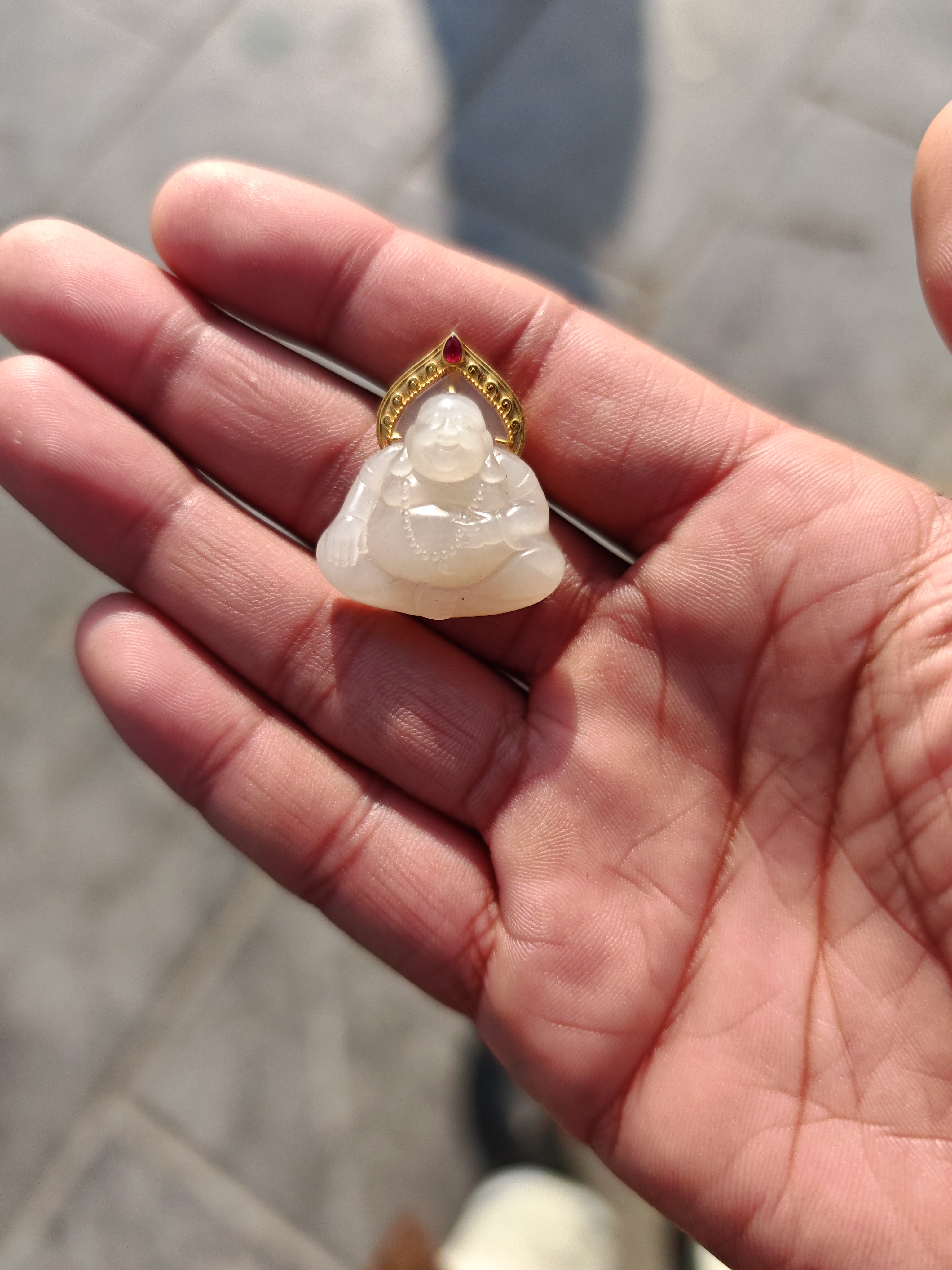 和田玉吊坠高端奢华款