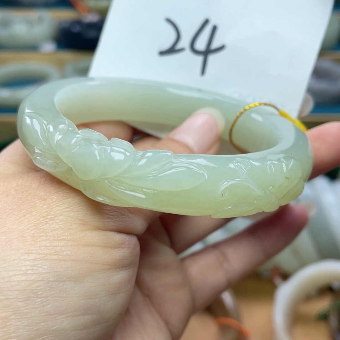 未镶嵌手镯和田玉圈口58