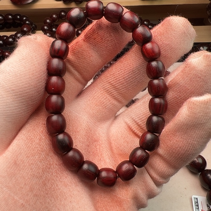 小叶紫檀手串/手链8.5X9老型高油密泥料
