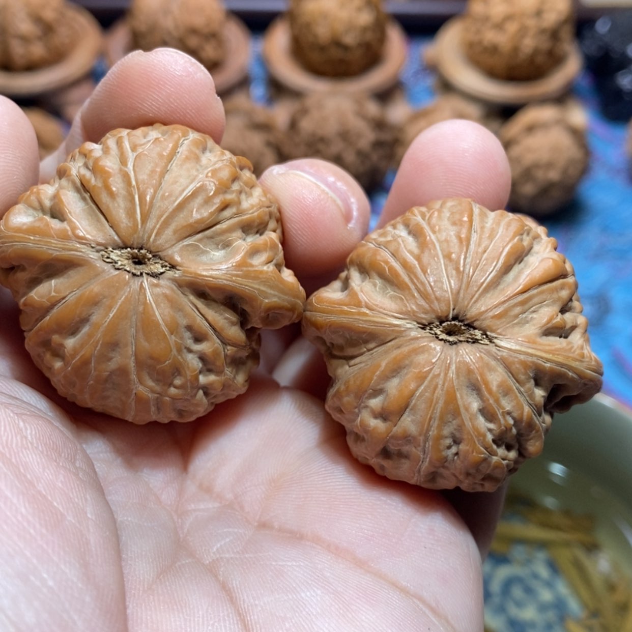 【闪购商品】文玩核桃吊坠发****头铁锤