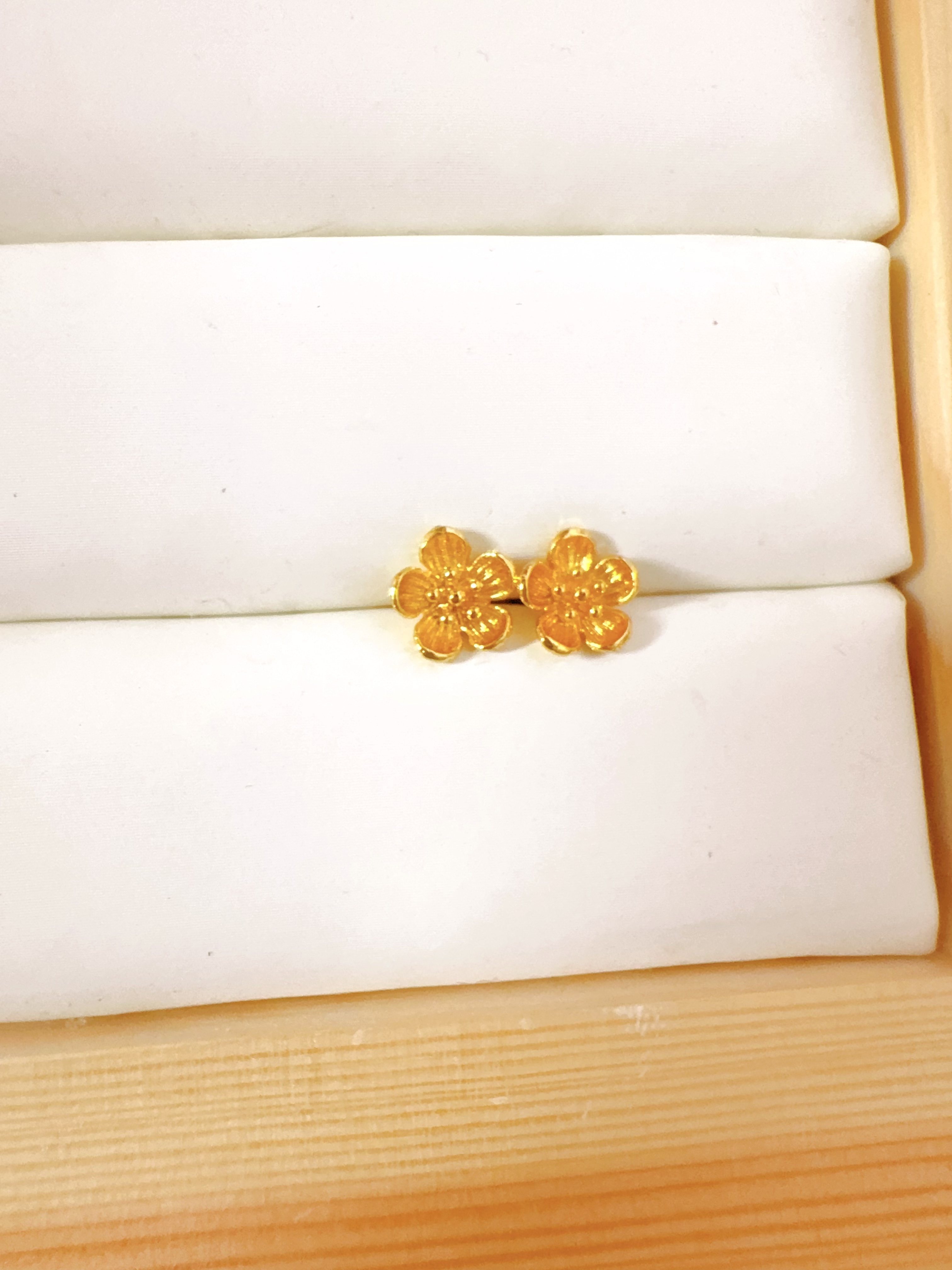 精美山茶花耳钉4046