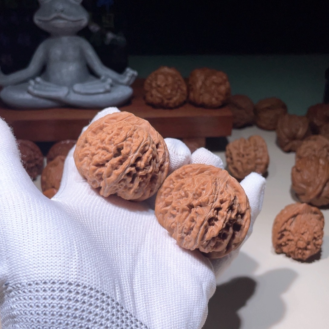 文玩核桃把件四座楼35173，4643