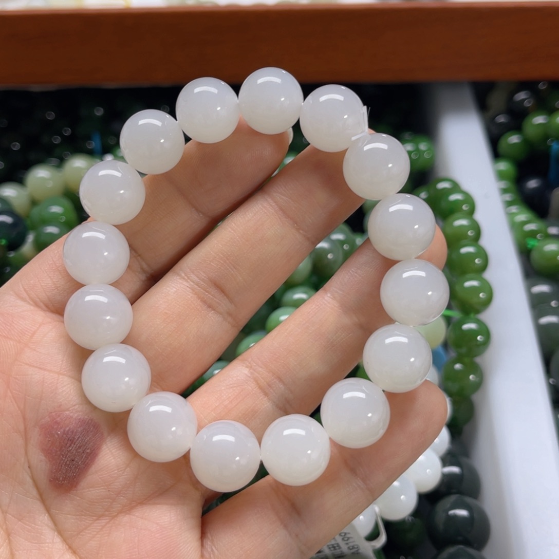 未镶嵌手链和田玉