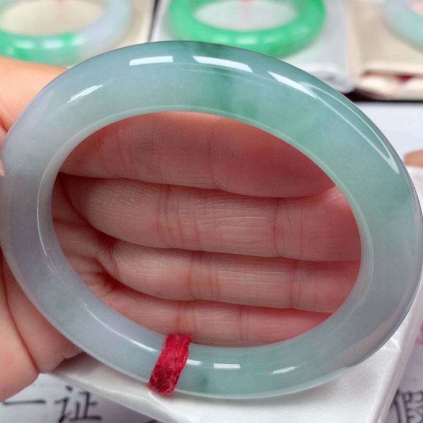 【闪购商品】翡翠手镯（圆镯）未镶嵌冰胶飘花美人条手镯5556圈13号