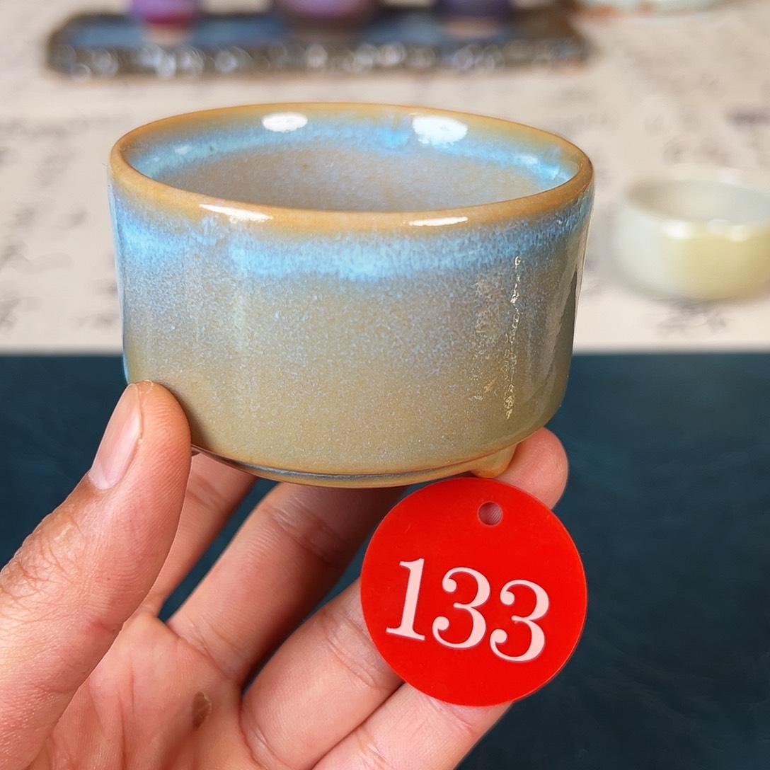 瓷趣万千文创工作室