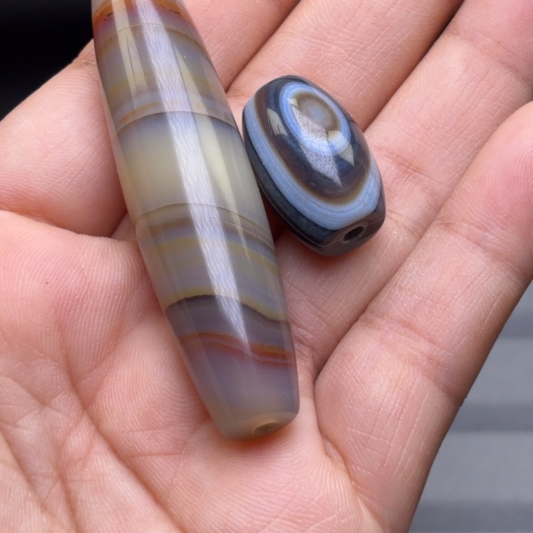 沧***好玛瑙/玉髓未镶嵌颈饰
